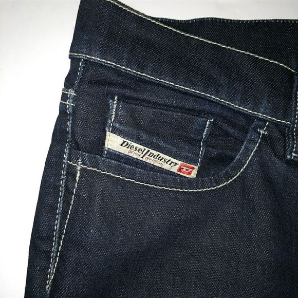 Diesel LIV Jeans 29 x 32 Womens Baby Boot Dark Wash Denim Pants - Picture 5 of 7